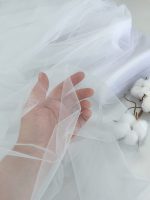 najmekši i najprozračniji beli til za svadbeni veo ili laganu haljinu
