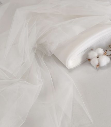 najmekši i najprozračniji til boja prva do bele za svadbeni veo ili laganu haljinu