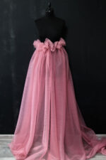 til najvišeg kvaliteta u boji maglovito roze sa sitnom mrežicom za haljine i suknje